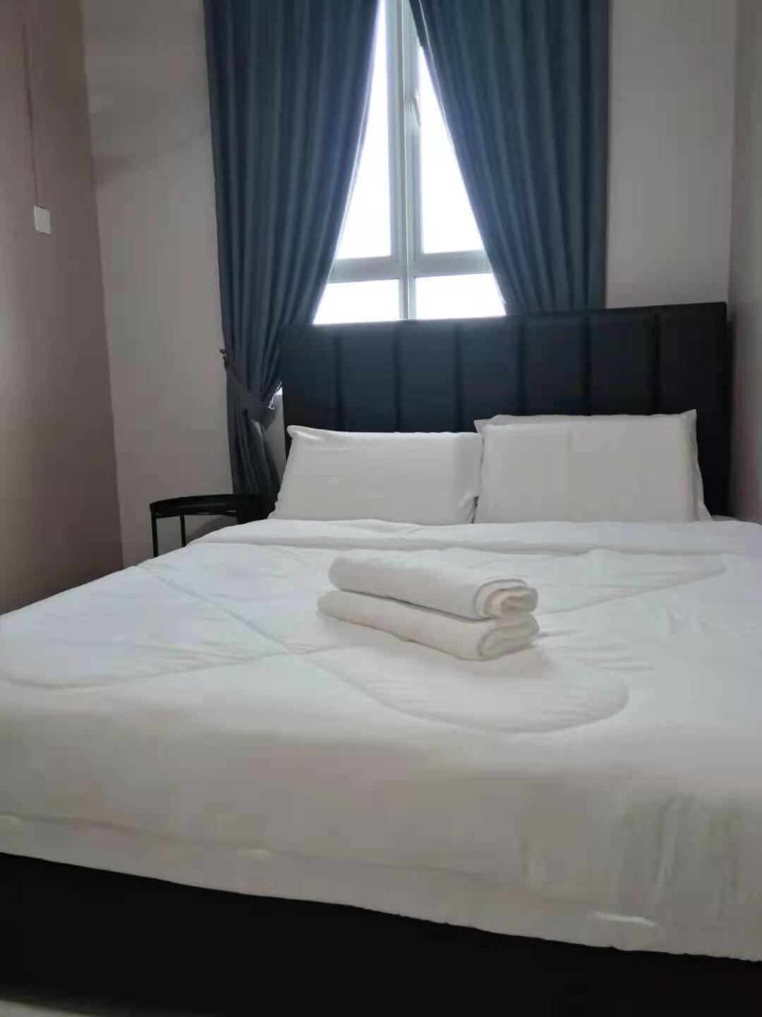 Infinity Sea View Pool Beach View 3Rooms 2Parkings Kuala Terengganu Exterior foto